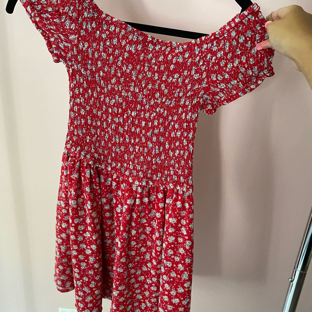casual off the shoulder floral dress